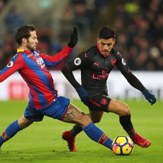 Arsenal win 3-2 in London derby