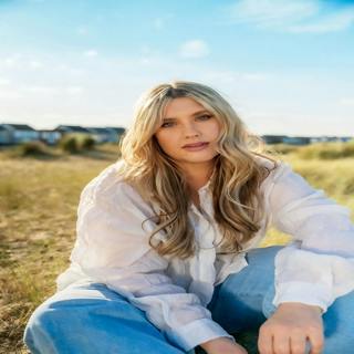 Ella Henderson