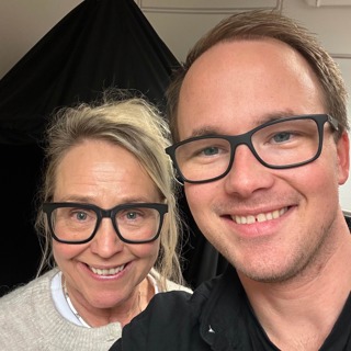 #69 Diana Svennevig. Fysisk mediumskap og borddans!