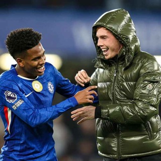 Would a Salary Cap be Good or Bad for Premier League Clubs? 💸👍👎