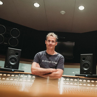 Interview Paul Leonard-Morgan