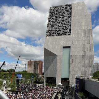 Obama's new Presidential Center and his tricky relationship with the South Side