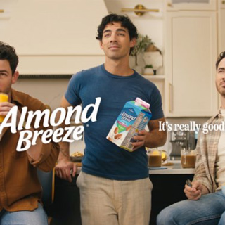 'Good' To Go: Jonas Brothers Promote Almond Breeze