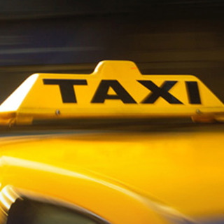 Affaire ‘Taxi by Alalila powered by Uber’ : le dossier renvoyé au 19 mai