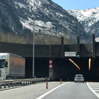 Världens längsta järnvägstunnel går under Alperna