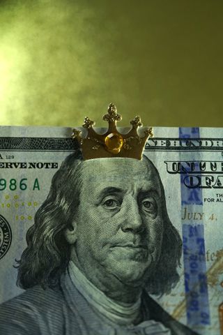 Should America have a Monarch?