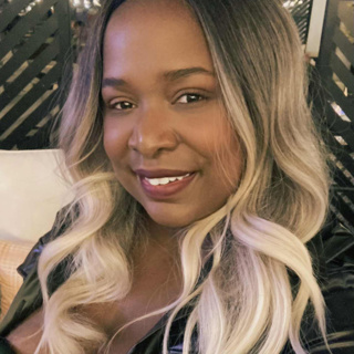 From 9-to-5 to Full-Time Author: Unlocking Your Potential & Entrepreneurial Success with Victoria Akpan