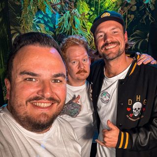 Folge 97: 🐣 Größenwahn im Volksparkstadion 🐣 feat. Flemming Pinck