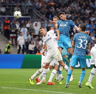 Spurs and Frankfurt seal spots with second half turnarounds