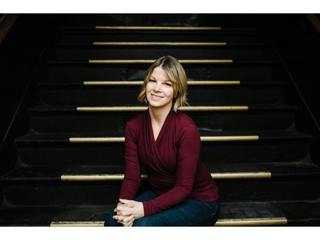 Helping People with Emotional and Physical Pain Feel Better Fast