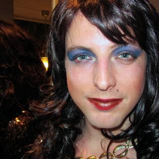 Magnus hemlighet i radhuskällaren