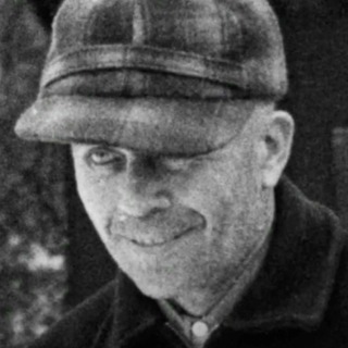 Inredning av människohud, Ed Gein!