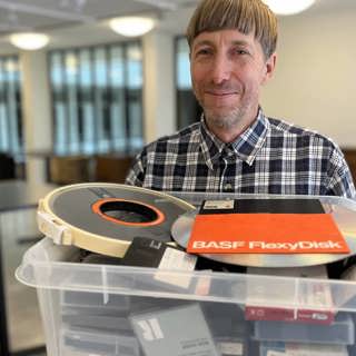Framtidens datalagring i 10 000 år – så kan vi slippa ständig kopiering och kraschade diskar