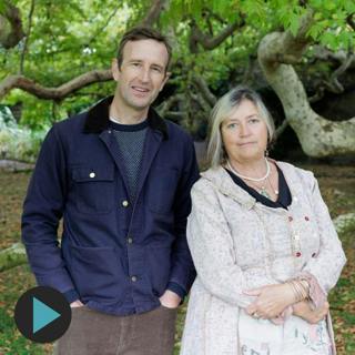 Robert Macfarlane and Jackie Morris - On Birds, Wonder, and Loss