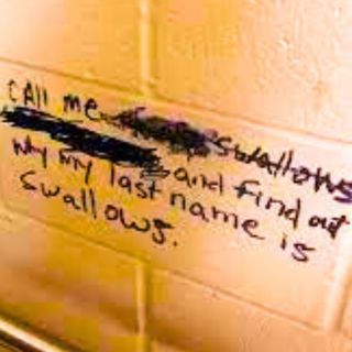 People Who Have Actually Called a Number From the Bathroom Wall, How Did That Go?