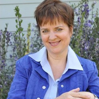 Empowering People to Heal from Chronic Pain