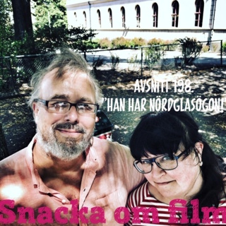 #198 - "han har nördglasögon!"