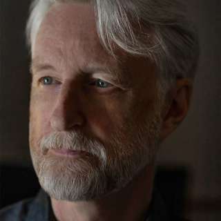 Billy Bragg (Season 4 Finale)