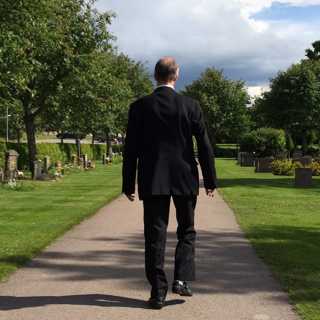 Ett liv är kort - om artisten Kjell Höglund