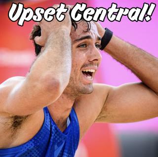 UPSET CENTRAL! World Champs Turns Bonkers Into Quarterfinals