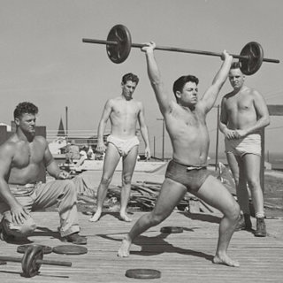 Debunking Muscle Myths with Casey Johnston!