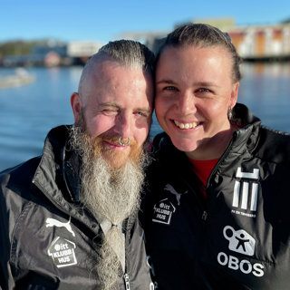 Fotball og kjærlighet ble redningen for Hanna og Victor