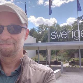 Johan Theorin: Det är som en gnista som flammar upp