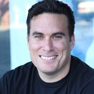 Let There Be Talk EP122:Steve Simeone/Comedian