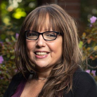 SAS Podcast no. 62 – Elyse Semerdjian