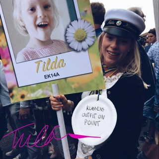 Tilda 25 - " Och för mig som är en introvert person och blyg så blev det otroligt jobbigt"