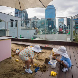 Having a Baby? This Company Will Give You $72,000