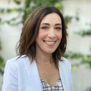 How Data Insights Inform Employer Brand Strategy, with Liz Du of ServiceNow