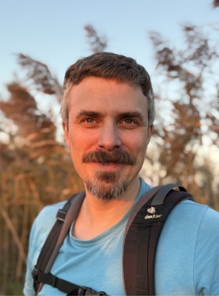 Episode 365 - GEN-FISH and using eDNA for phylogeography with Dr. Matthew Yates