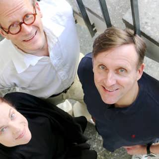 Skylt ersätter samtal! Spanarna i P1 med Johan Hakelius, Jessika Gedin och Göran Everdahl