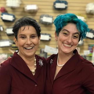 Bader Ginsburg Mania - Episode 511 - The Knitmore Girls