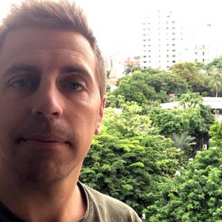 Barnens undanskymda roll i de asiatiska nyhetsmedierna: Nils Eklund, Bangkok