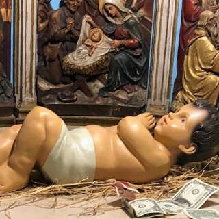 Överdos av Jesusbebisar: Ekots Cecilia Uddén