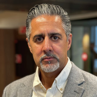 Abid Raja truet igjen: Frykter hardere muslimsk miljø og parallelt samfunn i Oslo