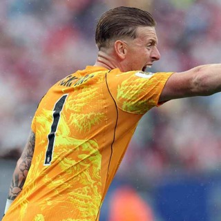 Can England break down DR Congo’s low block?