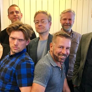 258: "Den döda vuxna elefanten i rummet"