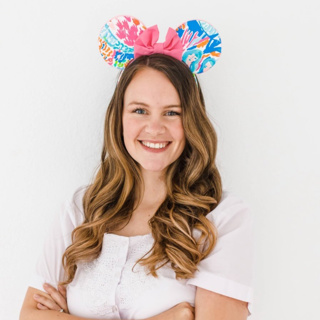 Episode 80: Emerging Illumineers - Nichole (@TheGlimmerGallerie)