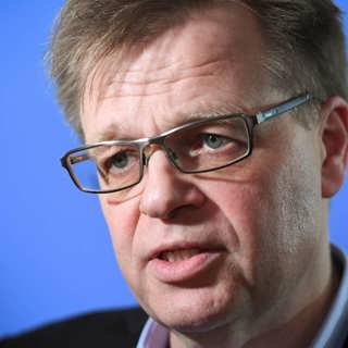 Degmooyin diidey iney arday u diraan Sölvesborg iyo Kooxda ”teamet från Västerort” oo ku guuleysatay abaalmarinta gabayga ”Ortens bästa poet