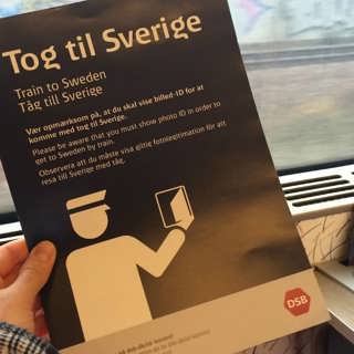 Vi och Dom: Var går gränsen? (R)