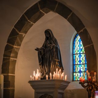44: Den Svarta Madonnan-Mysterier, Myter och Mörka Krafter