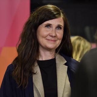 Alla vill värva Märta Stenevi