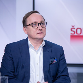 Latvijas Bankas šefs: Algu iesaldēšana ministriem – īstermiņa ekonomija un simbolisks žests