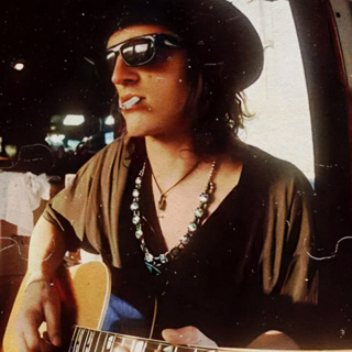 Guns N' Radio 341 - Knuckleheads (Izzy Stradlin)