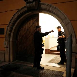 39 boqolkii oo doonaya doorasho cusub, maxkamadda rag loo heysto argagixiso oo bilaabatay iyo 1 200 oo sanad kasta isku disha Sweden