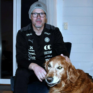 Hos Rekdal: Oppveksten på bygda, kjøkken-slakt og drømmen som lever videre