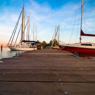 Boat Dock Waves - 10 Hours Sleep Sound